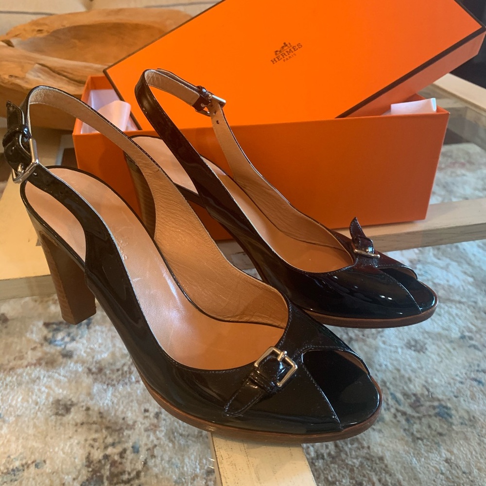 Vintage Hermès Black Patent Leather Slingback Heels~Size 37 - Picture 2 of 15